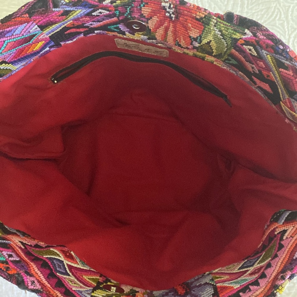 Nena & Co Rare Tote - Picture 5 of 9